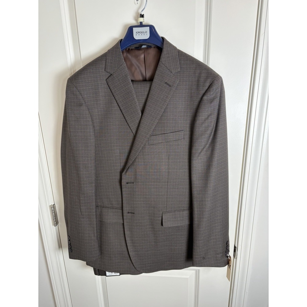 NWT!! Angelo Rossi 2-Piece Suit, Dark Tope, Jacket 44R, Pants 38 Waist.